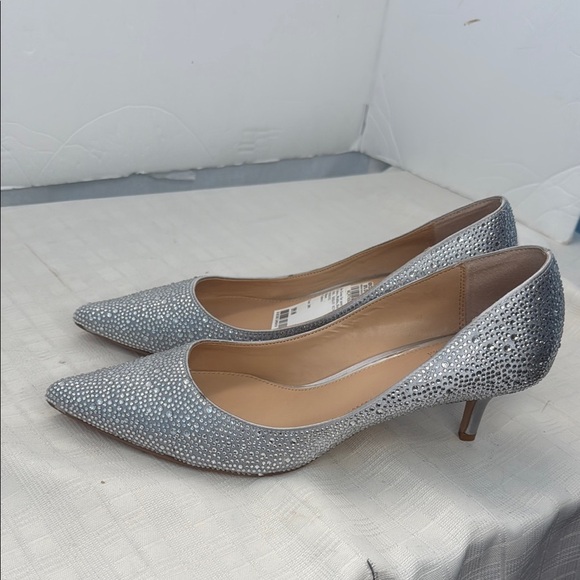 Jewel Badgley Mischka Frenchie Pointed Toe Kitten Heel size 9 - Picture 5 of 9